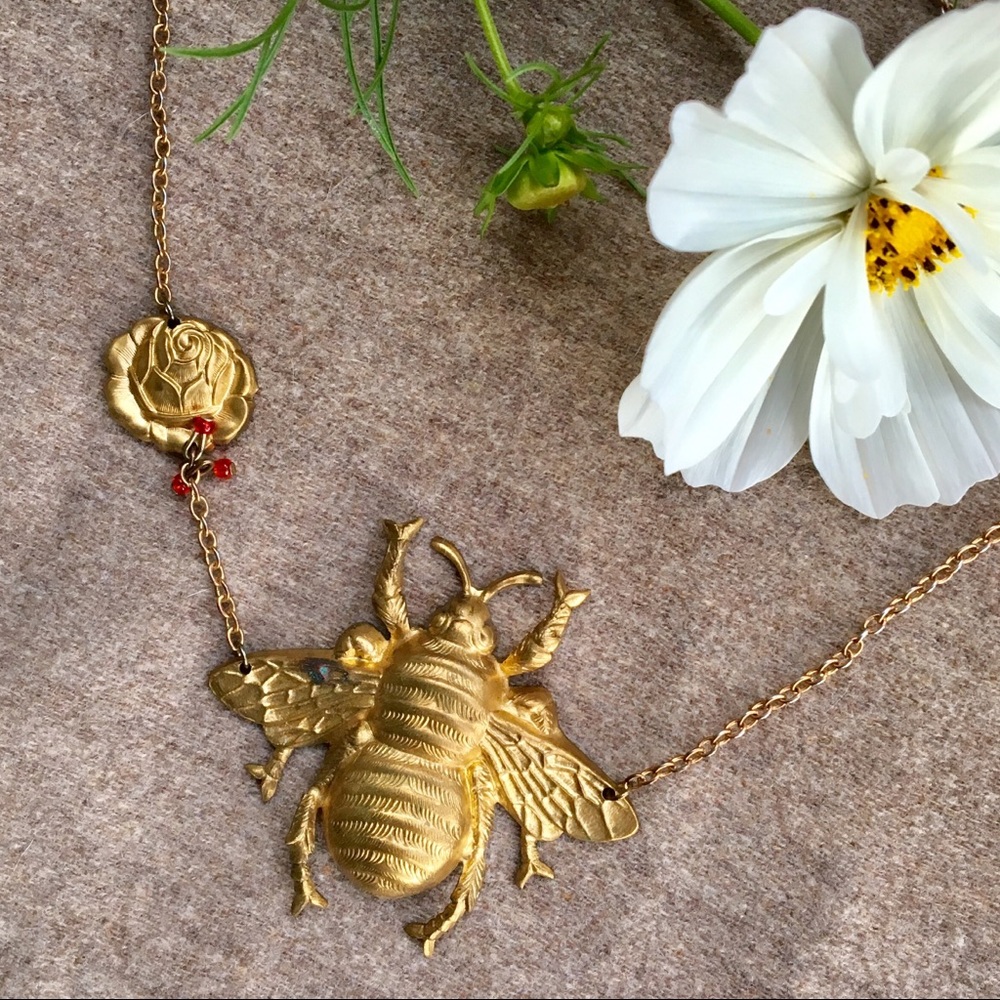 Brass bee necklace
